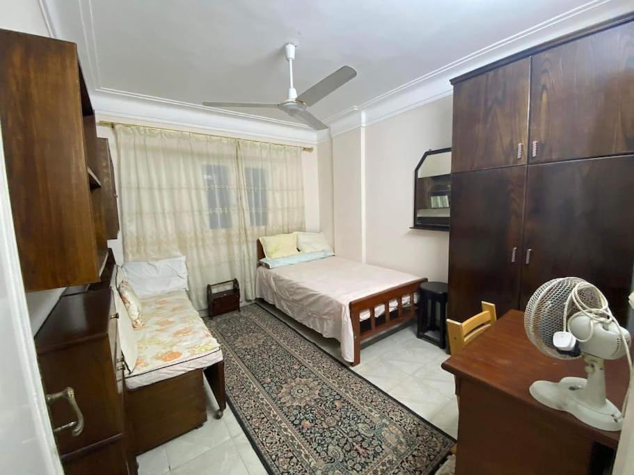 In The Center Apartment *
